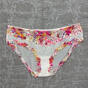 Victoria Secret Dream Angels Smooth Sequin Floral Lace Y2K Pantie READ BELOW